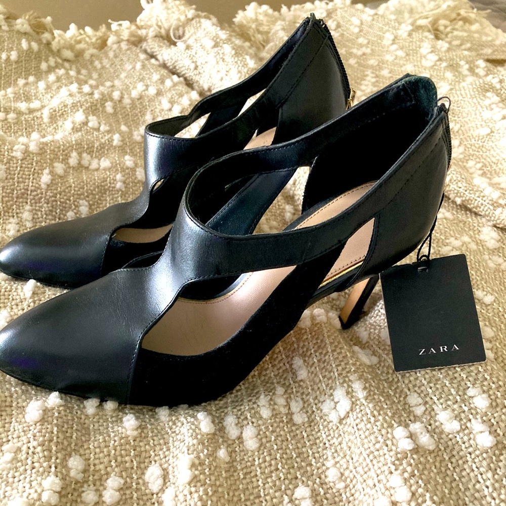 Black Zara heels